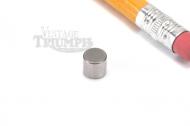 1/4" X 6mm
Fits BSA and Triumph Motorcycles.