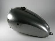 Triumph 650 with 2.5 gallon tank.
Fuel tank, 1967-70 Triumph T120