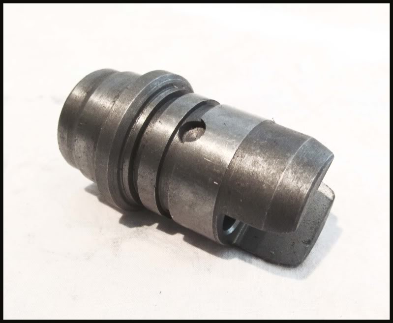 Exhaust Tappet Guide Block 69-81
