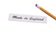 This is a decal on the frame that reads ---Made in England----in script. Black and gold.
