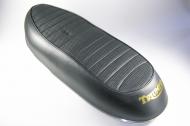 This seat fits the t160 Basket weave with a chrome trim.
